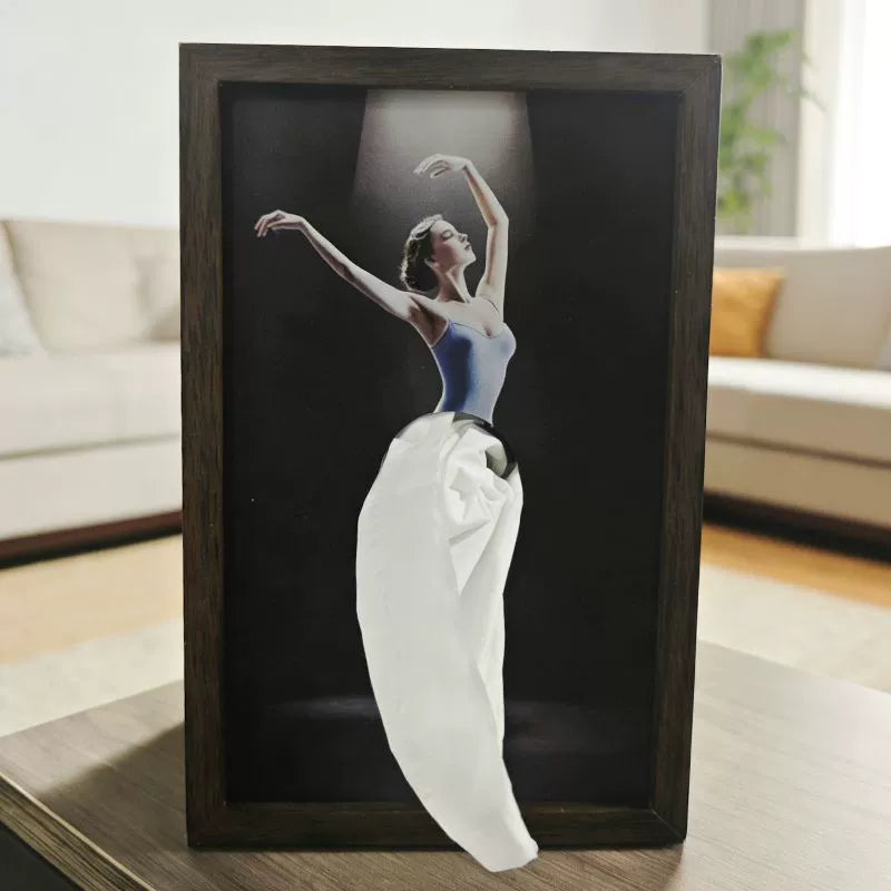 Scatola di fazzoletti “Ballerina” con luce
