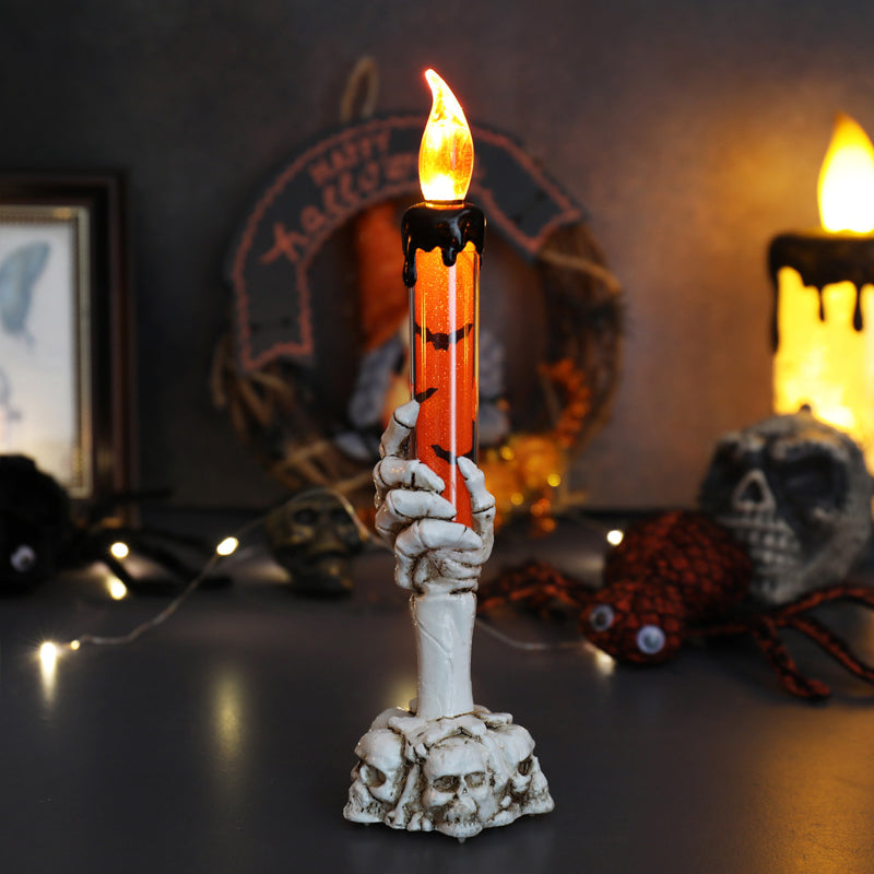 Decorazione a LED a forma di candela con una mano da fantasma per Hallowee