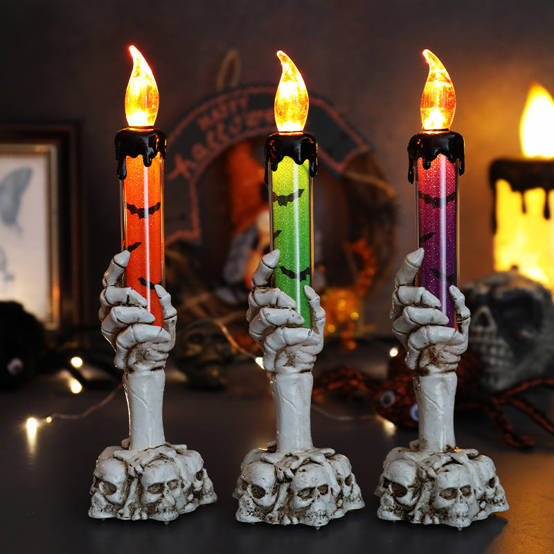 Decorazione a LED a forma di candela con una mano da fantasma per Hallowee