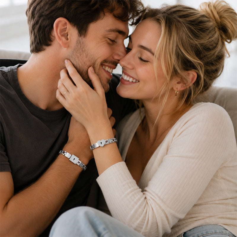 Bracciale di coppia con lucchetto a forma di cuore