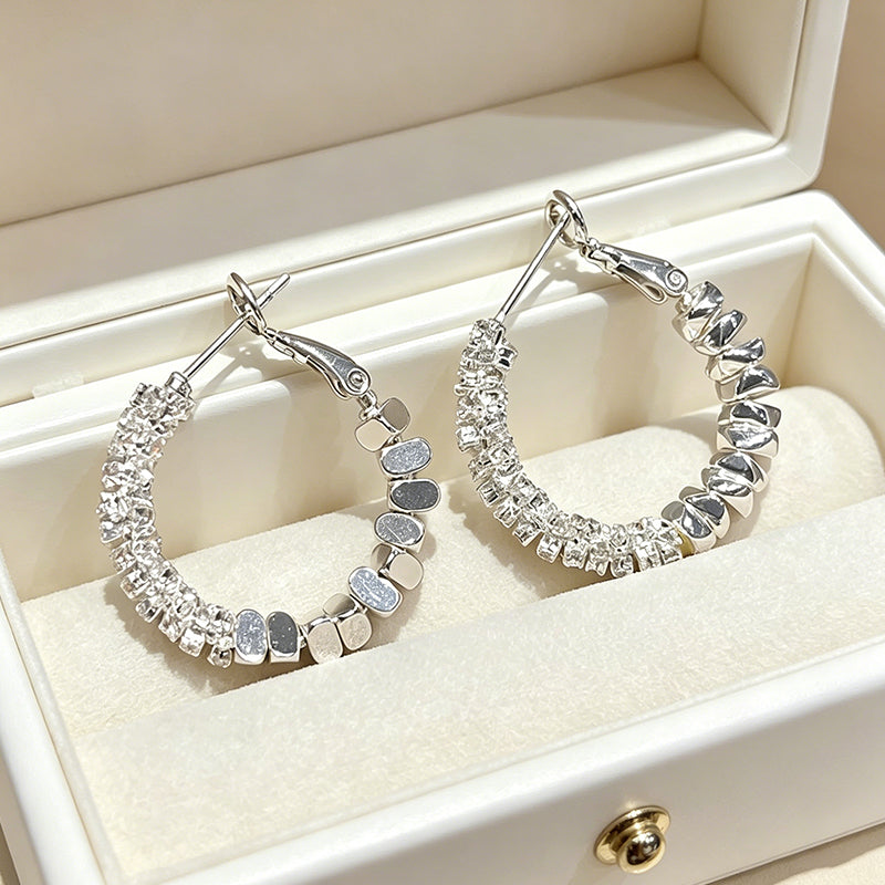Orecchini a Cerchio Grandi Audaci con Perno d'Argento per Donna, Lusso Leggero, Effetto Sottile per Viso Rotondo, Design Irregolare