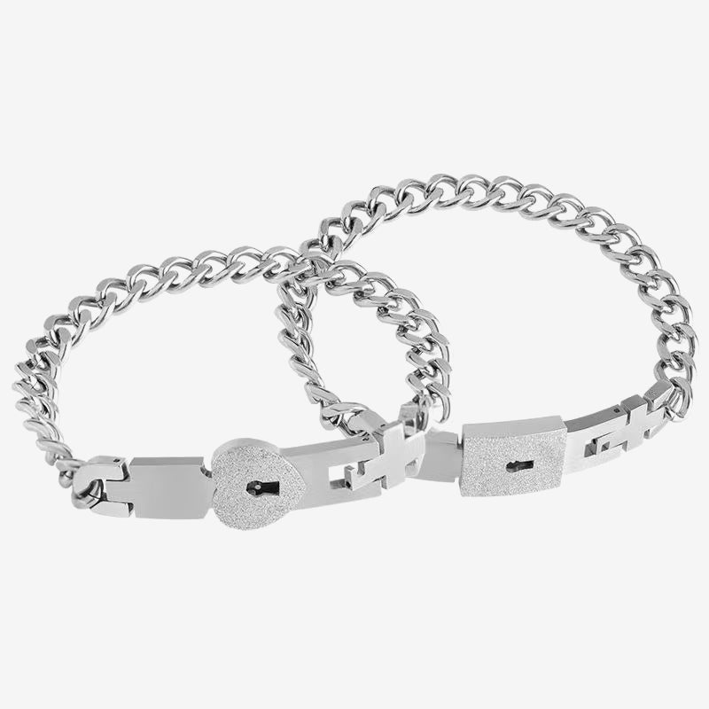 Bracciale di coppia con lucchetto a forma di cuore