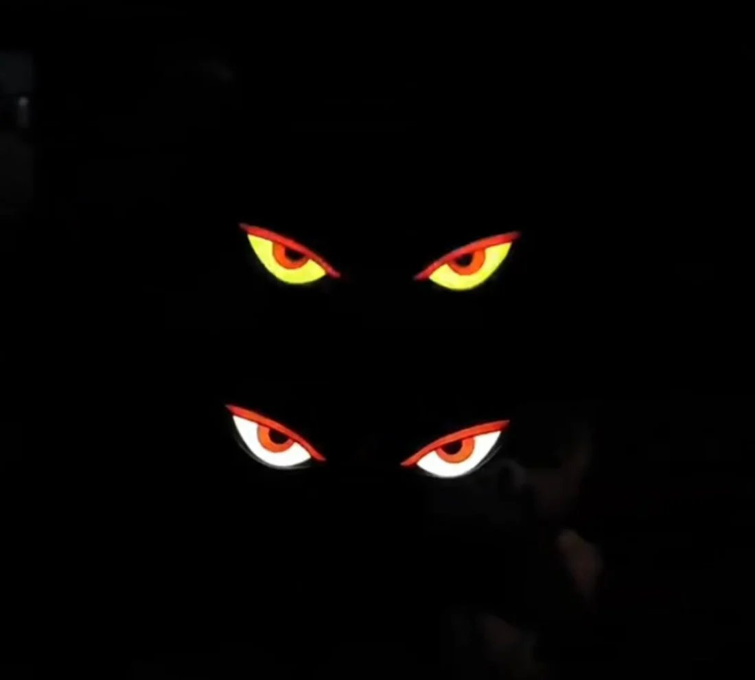 🔥Ultimo giorno: 49% di sconto - Luce LED per finestrini auto "Solar Demon Eye