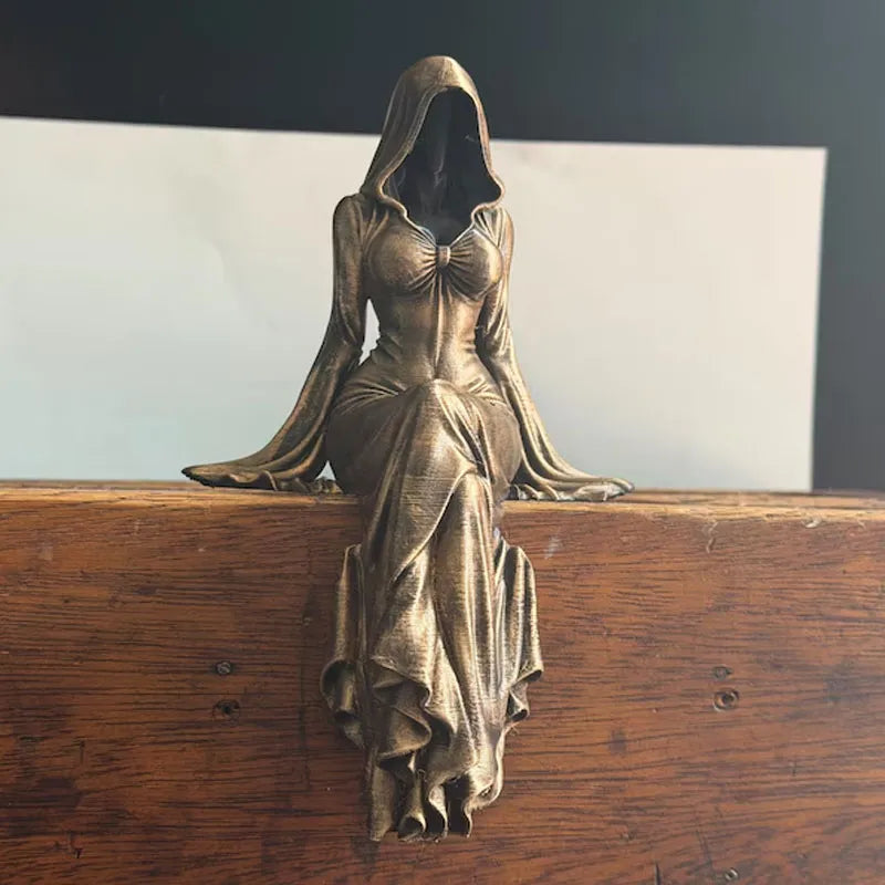 Lady Reaper - Scultura eterea con cappucci