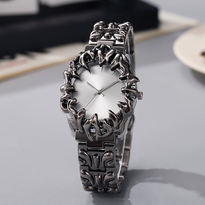 ⌚ SCONTO DEL 50% A TEMPO LIMITATO! ✨ Creativo orologio da uomo in quarzo a forma di artiglio – Quadrante rosso, bracciale scultoreo, stile di grande impatto